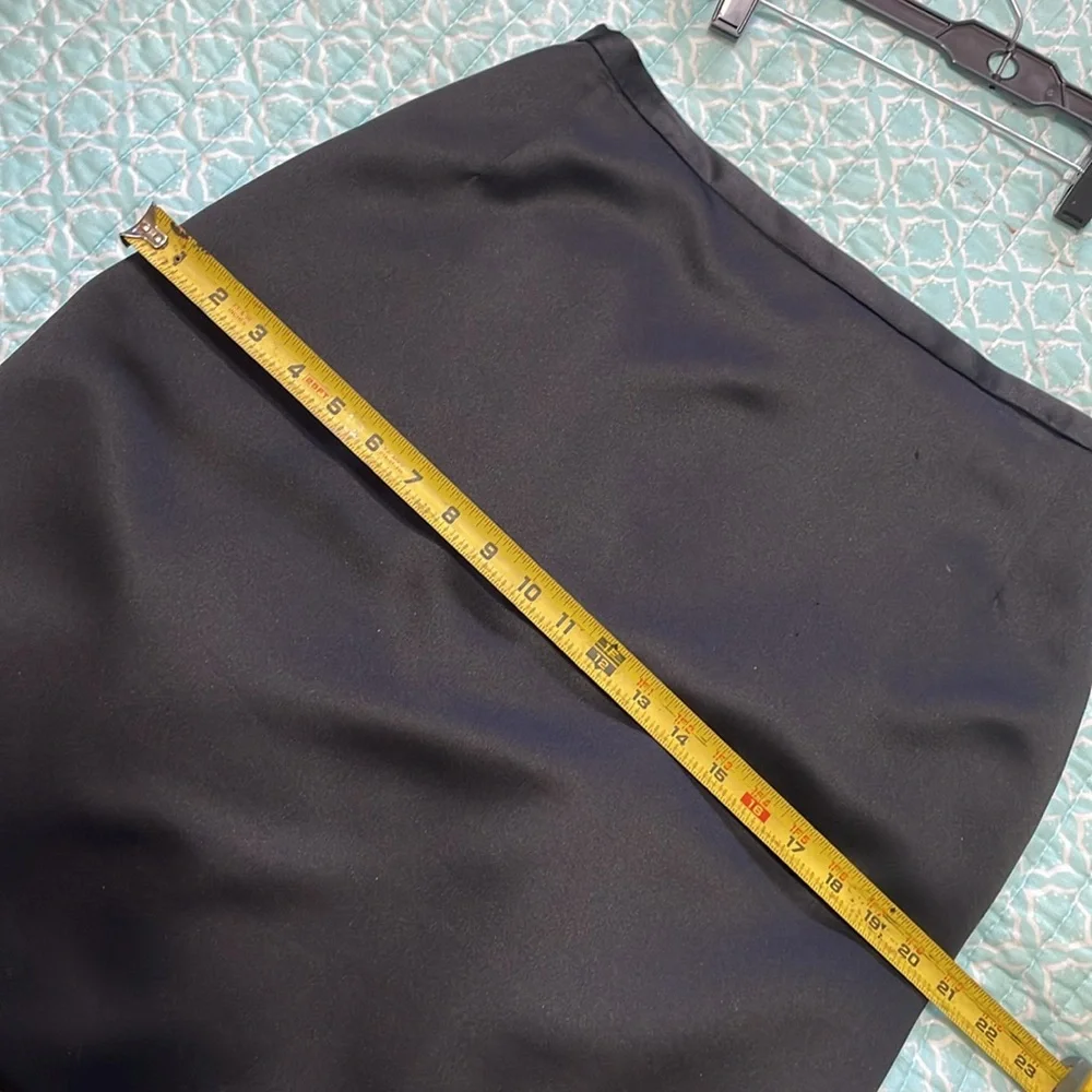 JS collection satin Moxie ski skirt